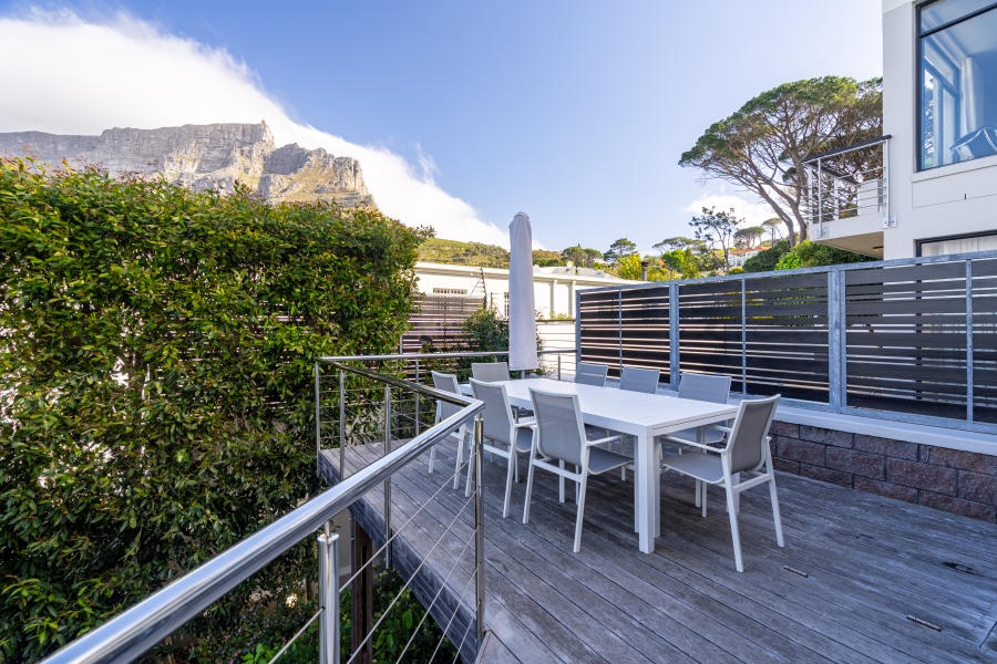 3 Bedroom Property for Sale in Higgovale Western Cape